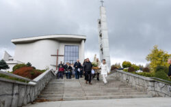 PROCESJA RÓŻAŃCOWA 19.10.2025